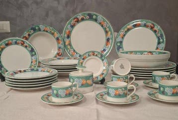 Arnolfo di Cambio - Tafelservies voor 12 (33) - Porselein