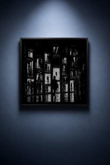 Tijs Dragtsma (1992) - A Hundred Silhouettes Watching Back