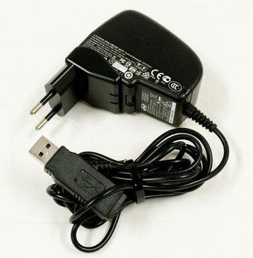 Nihon AD6873LF adapter 5V 2A met Europlug, Audio, Tv en Foto, Verzenden, Gebruikt