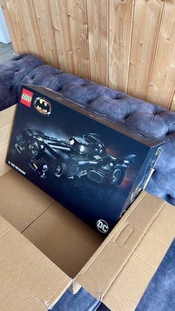 Lego Set - 76139 - DC Super Heroes - Retired 1989 Batmobile, Nieuw
