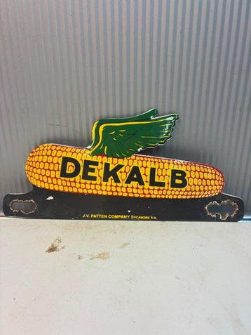 Dekalb – Emaille Reclamebord – Maïs met Gevleugeld Logo –
