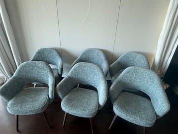 Knoll - Eero Saarinen - Stoel (6) - Walnoot