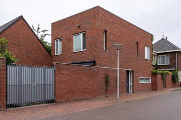 Te huur: Huis Zomereik in Eindhoven, Noord-Brabant, Eindhoven