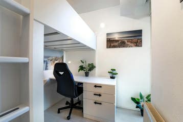Eigen Kamer aan Oostmaaslaan, Rotterdam, 50 m² of meer, Rotterdam