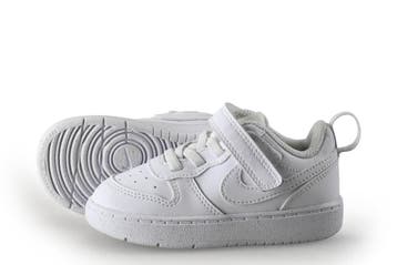 Nike Sneakers Jongens in maat 23½ Wit, Kinderen en Baby's, Kinderkleding | Schoenen en Sokken, Verzenden, Jongen of Meisje, Schoenen