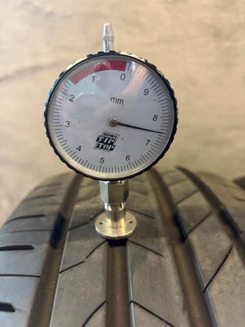 225/65 R17 Bridgestone Alenza 001 Zomerbanden 7,5mm, Auto-onderdelen, Banden en Velgen, Ophalen, Nieuw, 17 inch, Band(en)