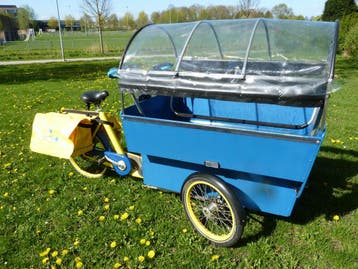 De Redding Elektrische Bakfiets (KDV), Fietsen en Brommers, Fietsen | Bakfietsen, Ophalen, 4 kinderen of meer, Gebruikt, Huif