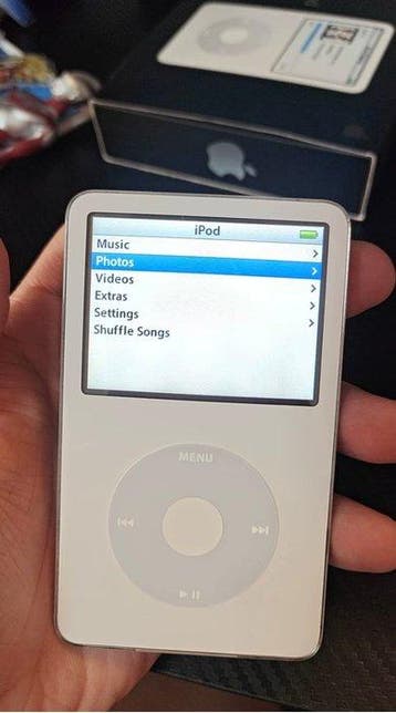 Apple - iPod (5e génération) iPod, Spelcomputers en Games, Spelcomputers | Overige Accessoires, Nieuw