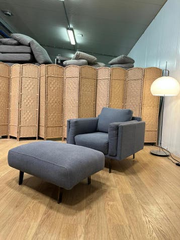 Nieuwstaat Leolux Bellice Fauteuil – NP: €3.250, Zitstoel Design Fauteuil, 75 tot 100 cm, Ophalen of Verzenden, Zo goed als nieuw