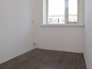 Te Huur 3 Kamer Appartement Van Lodensteynstraat In Delft, Huizen en Kamers, Direct bij eigenaar, Appartement, Delft, Zuid-Holland
