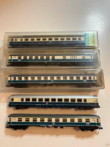 Minitrix N - 13377, 3117, 3134 - Modeltrein personenwagonset, Nieuw