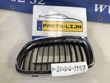 Gebruikte grille linksvoor chroom voor BMW 3 Serie (F30 / F3, Auto-onderdelen, Ophalen of Verzenden, Nieuw