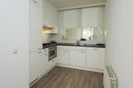 Te Huur 3 Kamer Appartement Loosduinse Hoofdplein In Den Haa, Den Haag, Direct bij eigenaar,  Den Haag, Appartement