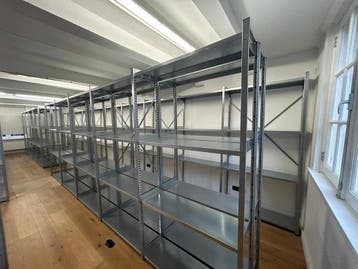 Opbergrekken op maat uit eigen werkplaats