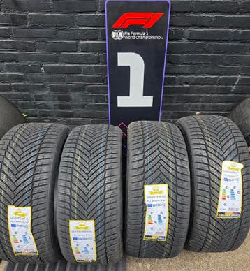 225/35r19 88Y XL All Seasons nieuw, Nieuw, All Season, Band(en), 225 mm