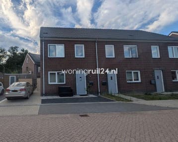 Woningruil - Johan Hofmanstraat 1b - 5 kamers en Limburg, Huizen en Kamers, Woningruil, Limburg