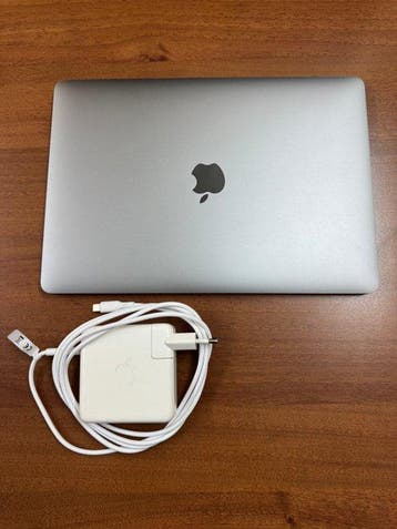 Apple MacBook Pro 13 (2017) | i5 | 8GB RAM | 256GB SSD |, Nieuw