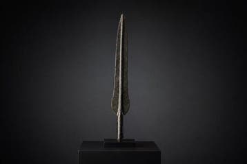 Midden-Oosten Luristan-dolk in brons - 41 cm