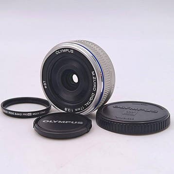 Olympus M.ZUIKO DIGITAL 17mm f/2.8 with Lens Cap and Filter,, Nieuw