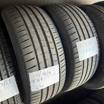 2 x Vredestein Ultrac Satin 235-45-18 Zomerbanden 6,5mm, Auto-onderdelen, Banden en Velgen, 18 inch, Gebruikt, Ophalen of Verzenden