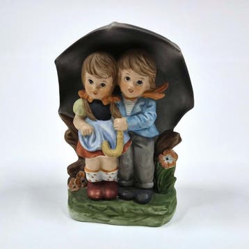 Goebel Hummel figuurtje 'Stormy Weather', Verzenden, Gebruikt