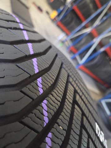 235/50/19 103V MICHELIN 4SEIZOENSBANDEN 7,7MM PROFIEL 2X, Gebruikt, 235 mm, All Season, Band(en)