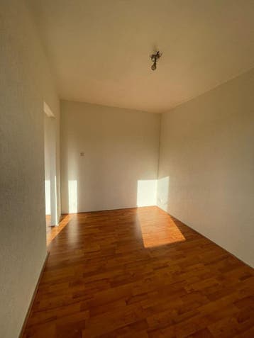 Te huur: Appartement Strevelsweg in Rotterdam, Huizen en Kamers, Appartement, Rotterdam, Zuid-Holland