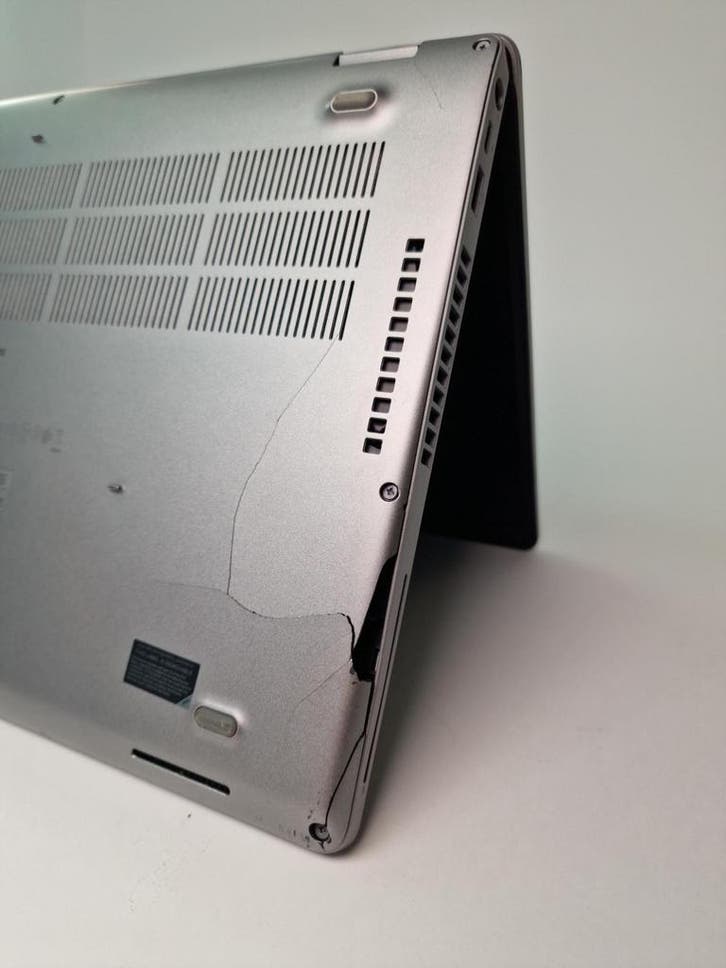 Dell Latitude 5510 - Defect | Kapotte bodemplaat Links /, Computers en Software, Windows Laptops, Verzenden