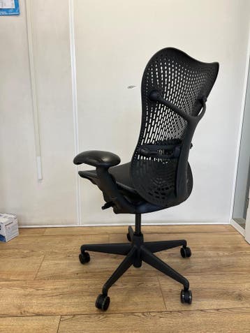Zwarte Herman Miller Mirra Bureaustoel -  Aanbieding!, Verzenden, Zwart, Zo goed als nieuw, Bureaustoel