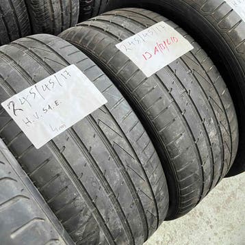 2 x Hankook Ventus S1 Evo 245-45-17 Zomerbanden 4mm, Auto-onderdelen, 17 inch, Ophalen of Verzenden, Band(en), Personenwagen