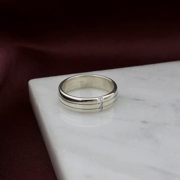 9 karaat ring met diamanten; 0,075 ct., Gebruikt, 19 tot 20, Wit, Ophalen of Verzenden