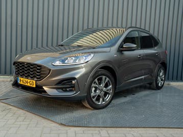 Zakelijke Lease |  Ford Kuga 1.5 EcoBoost ST-Line | Trekhaak, Stof, Gebruikt, Overige brandstoffen, Handgeschakeld