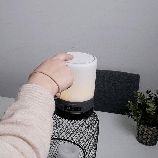 Beurer WL 50 Wake-up light – FM radio - Bluetooth® voor, Witgoed en Apparatuur, Wekkers, Verzenden
