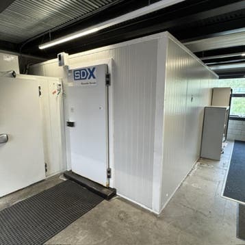 Vriescel, 2019, Nieuw in verpakking