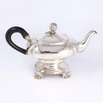 Gilles Grevink (Amsterdam 1853) - Theepot - .833 zilver, Antiek en Kunst, Antiek | Goud en Zilver