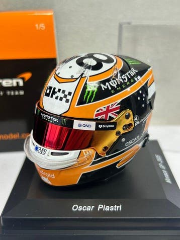 Spark 1:5 - Modelauto - Exclusivo! Oscar Piastri McLaren, Nieuw