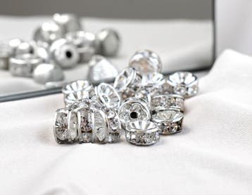 50 x Kristal rondellen 6 x 3 mm – gat 1,5 mm – zilverkle, Hobby en Vrije tijd, Kralen en Sieraden maken, Ophalen of Verzenden