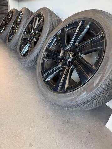 Orig Land Range Rover Sport L460 L461 22 velgen 6mm L663, Gebruikt, 285 mm, Banden en Velgen, Overige maten