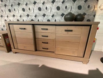 Dublin Dressoir, Huis en Inrichting, Ophalen, 150 tot 200 cm, Eikenhout, Nieuw