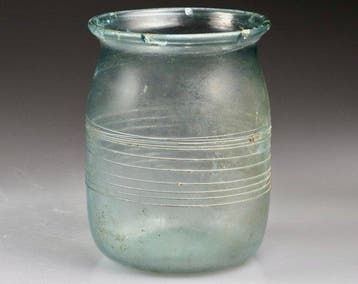 Oud-Romeins, Keizerrijk Glas Beker met decor van