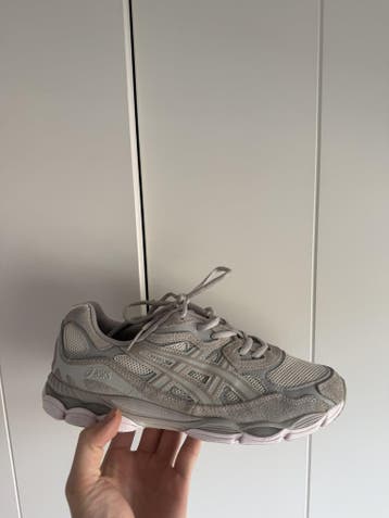 Asics Gel-NYC – Lichtblauw/Grijs – Maat 43, Sneakers of Gympen, Gedragen, Asics, Verzenden