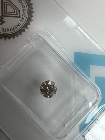 Zonder minimumprijs - 1 pcs Diamant (Natuurlijk gekleurd) -, Nieuw
