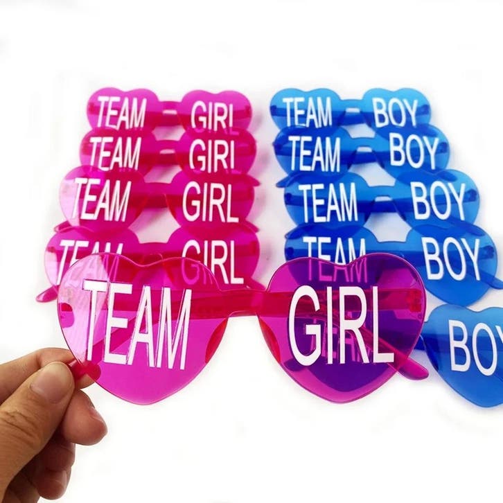 Genderreveal kraskaarten spel Girl or Boy met 18 kaarten, Hobby en Vrije tijd, Feestartikelen, Geboorte of Huwelijk, Nieuw, Feestartikel