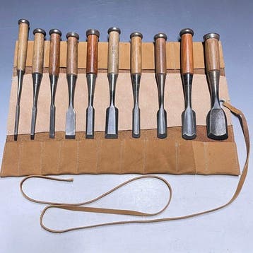 Tataki Oire Nomi | Bench, Round Chisels w Roll Case Carving