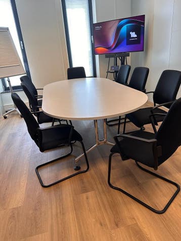 Vergadertafel Van Vitra - Nieuwe bladen - Incl Levering!, Huis en Inrichting, Bureaus, Verzenden, In hoogte verstelbaar, Zo goed als nieuw