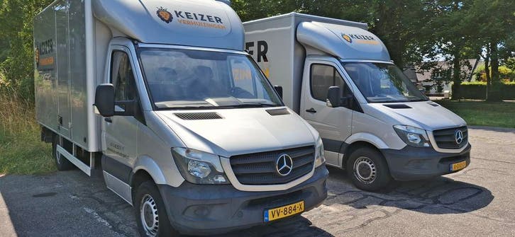 Kleiding kasten-transport- bankstellen, Diensten en Vakmensen, Verhuizers en Opslag, Bedrijfsverhuizingen, Opslag, Verhuizen binnen Nederland