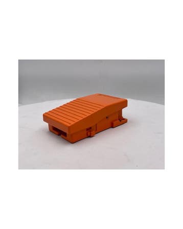 Telemecanique XPE R110 industriële voetschakelaar, Ophalen