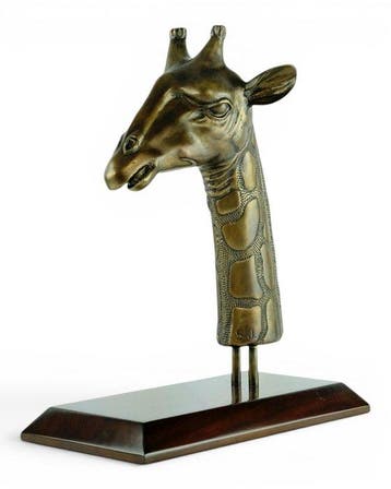 Initials S.J. - sculptuur, Majestic Giraffe - 7.5 kg - 48 cm