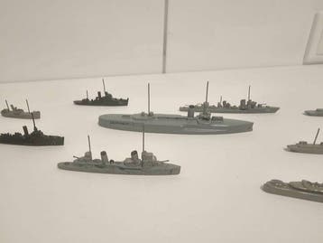 1 Schlachtschiff Schwerer Kreutzer (10 cm) und diverse, Nieuw