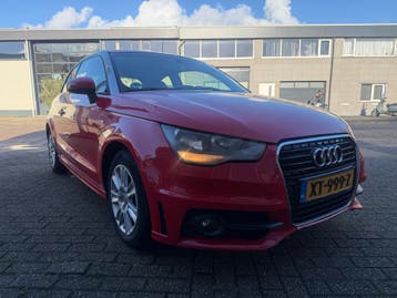 Audi A1 1.2 Tfsi 63KW 2011 Rood, A1, Origineel Nederlands, Handgeschakeld, Nieuw